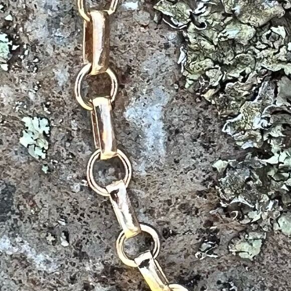 Gold Toned Bracelet Rectangular Round Rolo Style - Picture 3 of 4